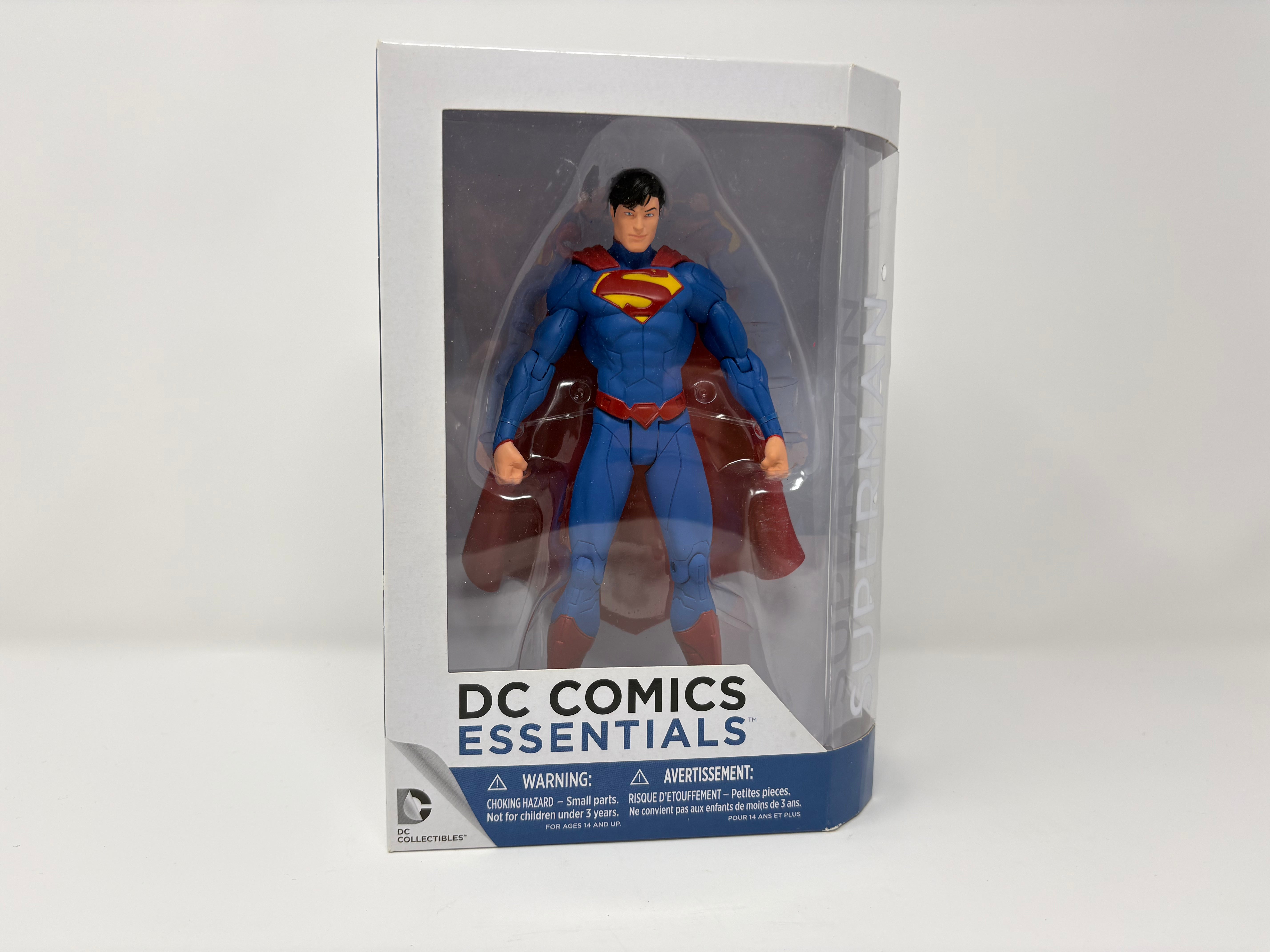 DC Comics Essentials - The New 52 - Justice League - Superman - Action Figure