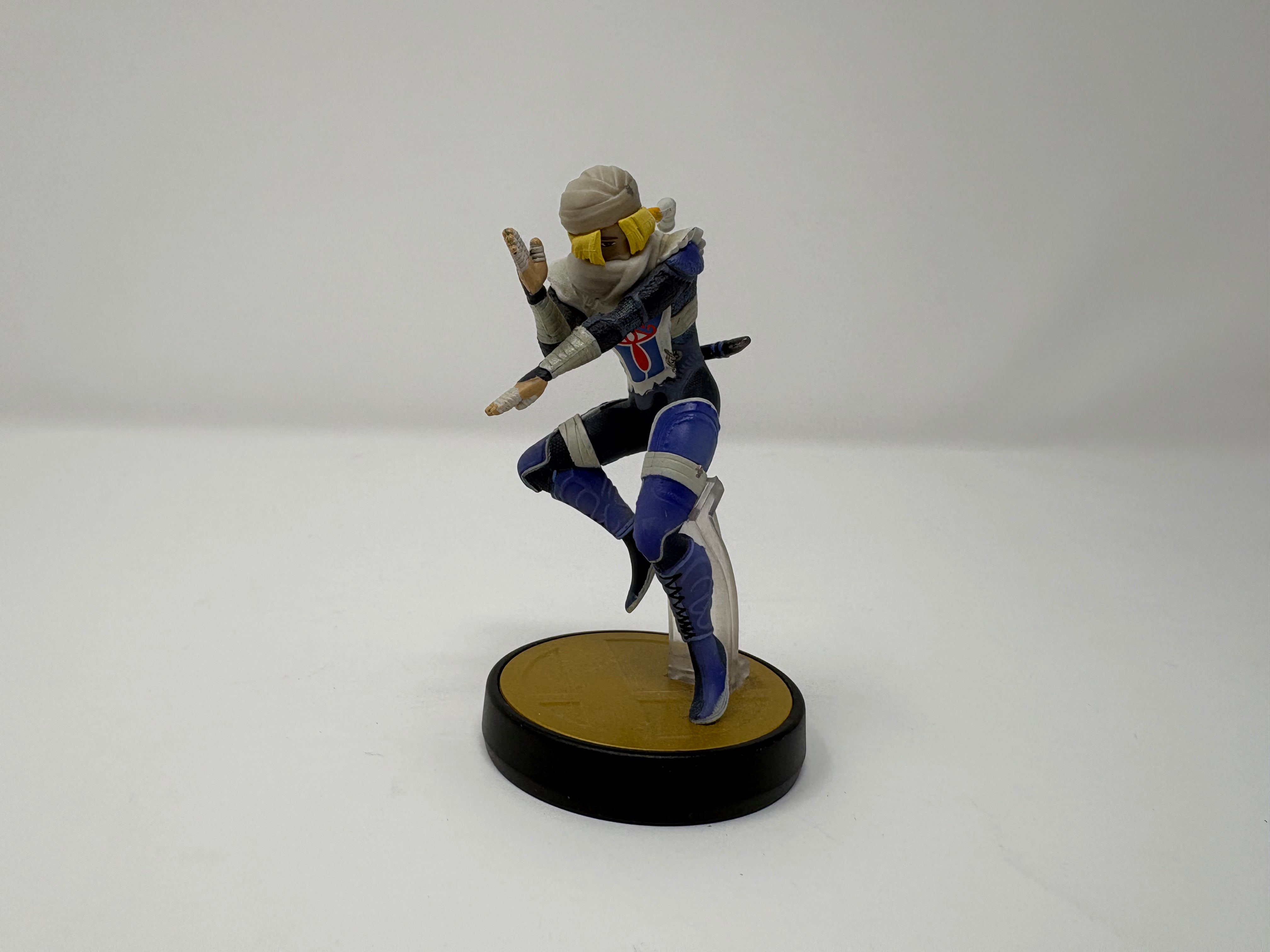Nintendo - Amiibo - Shiek - Zelda - Super Smash Bros - Used