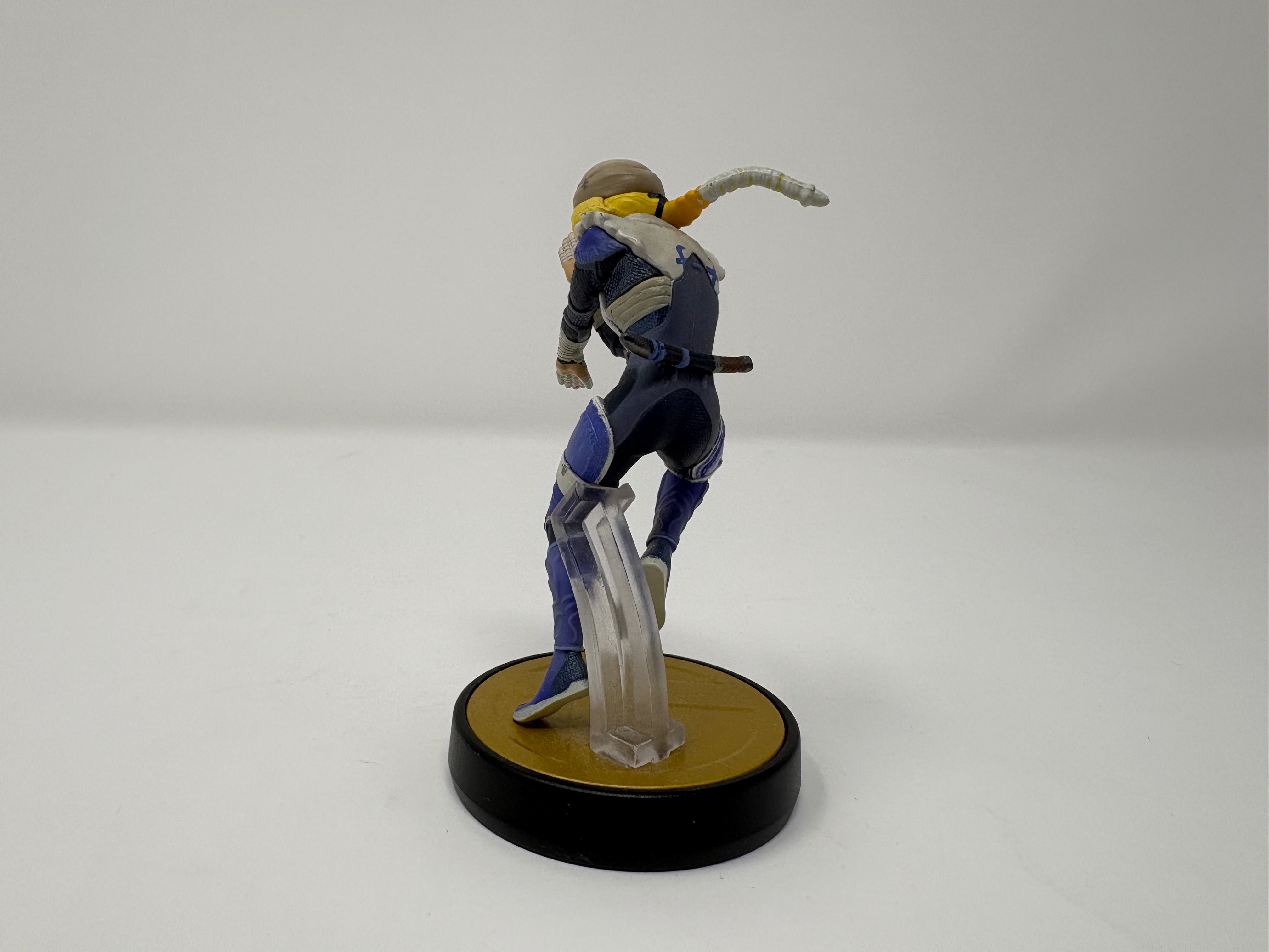 Nintendo - Amiibo - Shiek - Zelda - Super Smash Bros - Used
